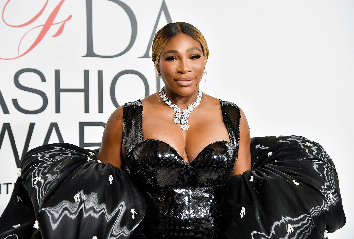 Tennis legend Serena Williams honored as ‘fashion icon’ at fashion industry’s big awards night