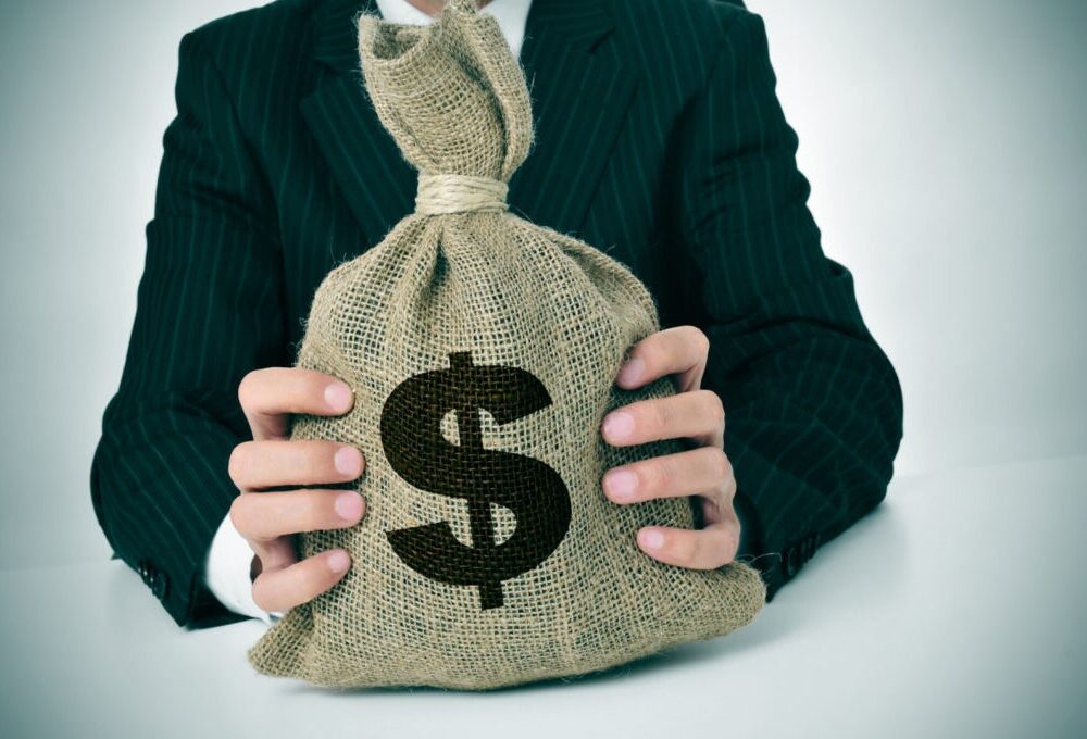 How Much Cash Can I Expect Each Month From A $150,000 Annuity?
