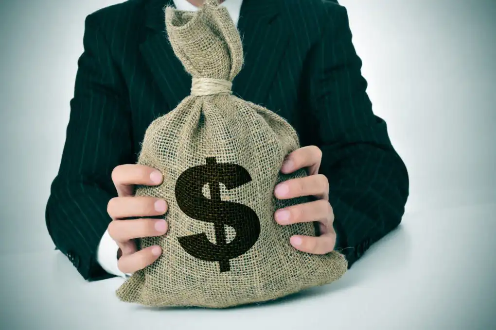 How Much Cash Can I Expect Each Month From A $150,000 Annuity?