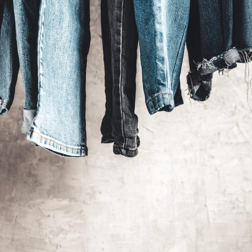 Rock Your Graphic Tees with Black and Blue Denim Jeans – men’s streetwear fashion style guide featuring casual outfit ideas