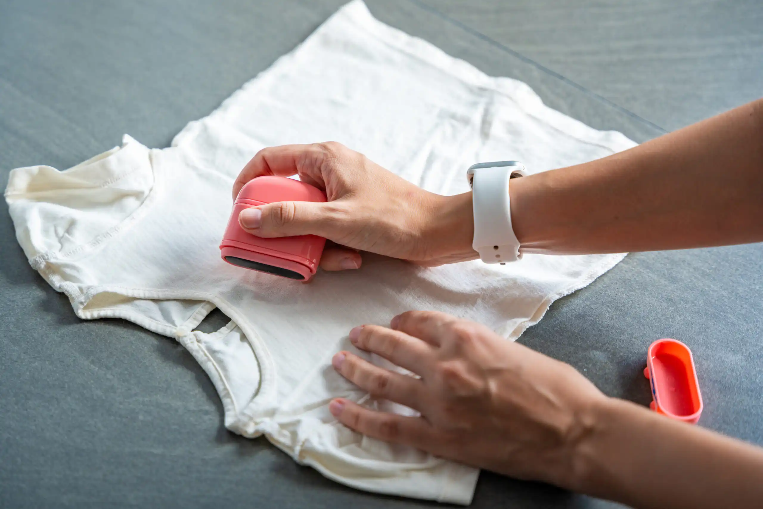 Simple T-shirt care instructions illustration that anyone can follow.