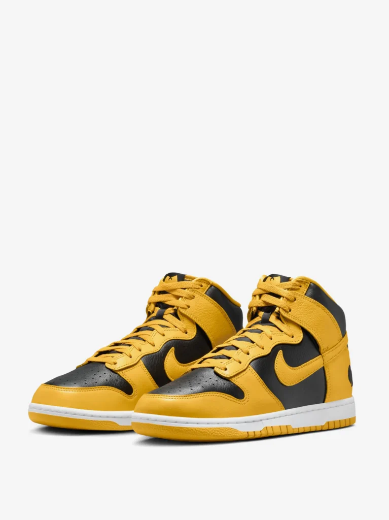 Nike Dunk High Wu-Tang front sneakers in black and yellow colorway featuring the iconic Wu logo.
