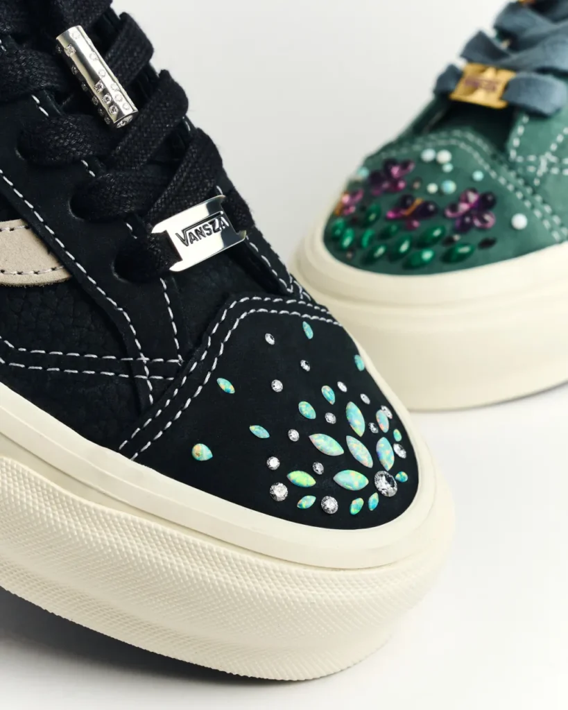 Black Closeup Vansza